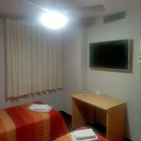 Hotel Hostal Mequinenza